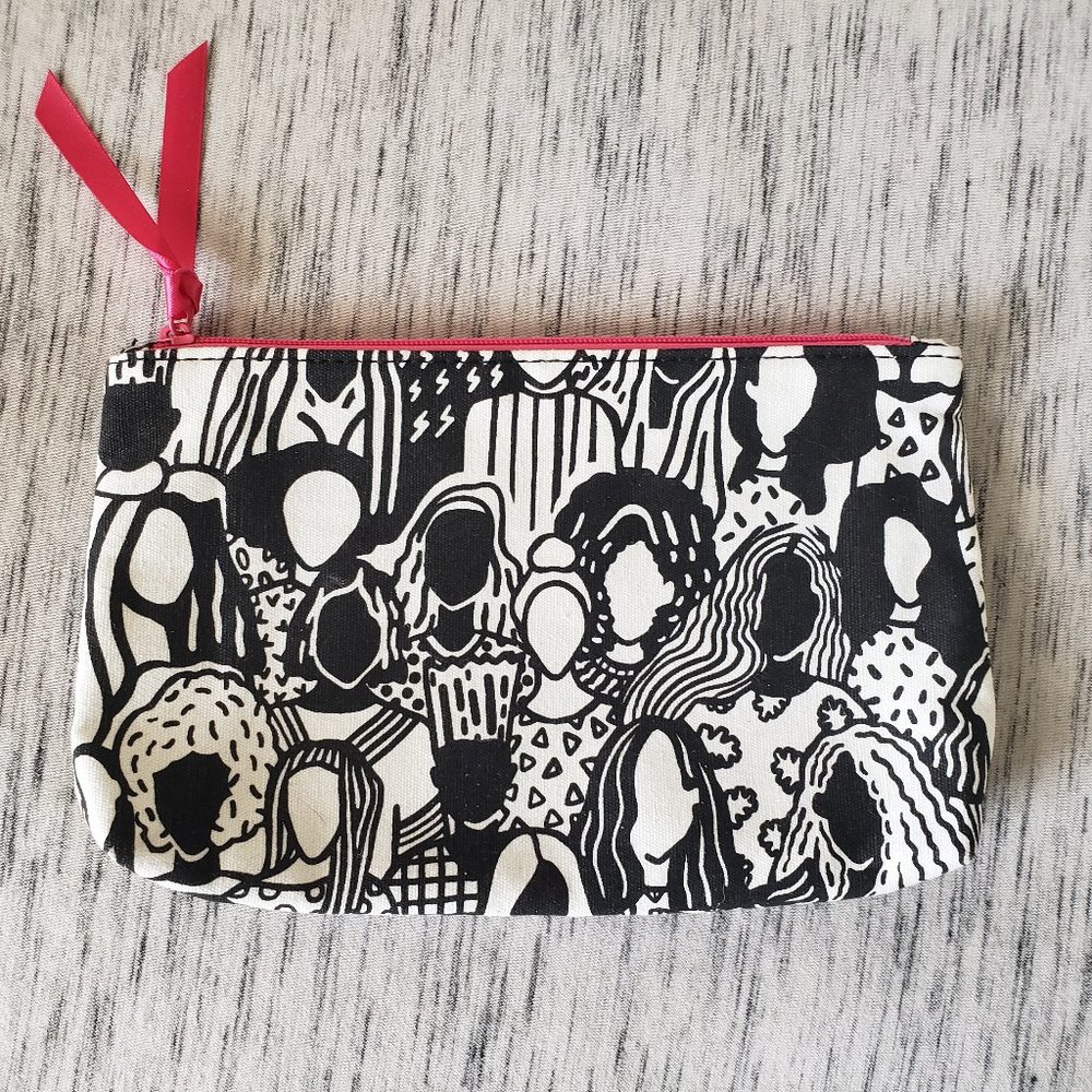 [ipsy] Black & White Female Empowerment Makeup Bag